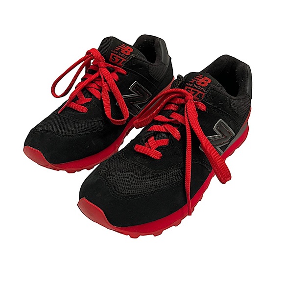 New Balance Men's 574 Black/Red Classics ML574NRC Mens size 6.5 - Picture 1 of 9